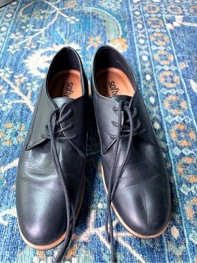 SoftWalk Black Leather Derby Lace-Up Shoes with Tan Sole Trim